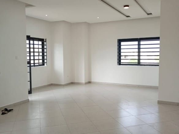 Location appartement 3 chambres salon à Akpakpa