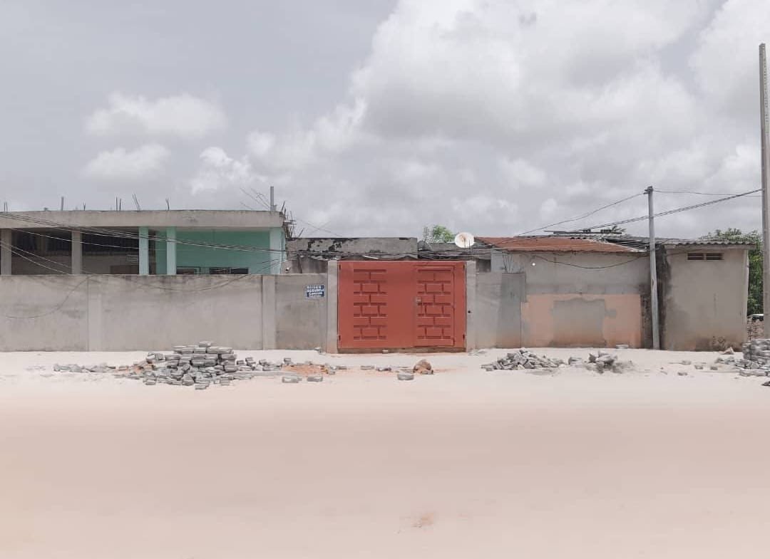 Parcelle bâtie avec Titre Foncier à vendre à Adjaha – Cotonou - BENIN-IMMO