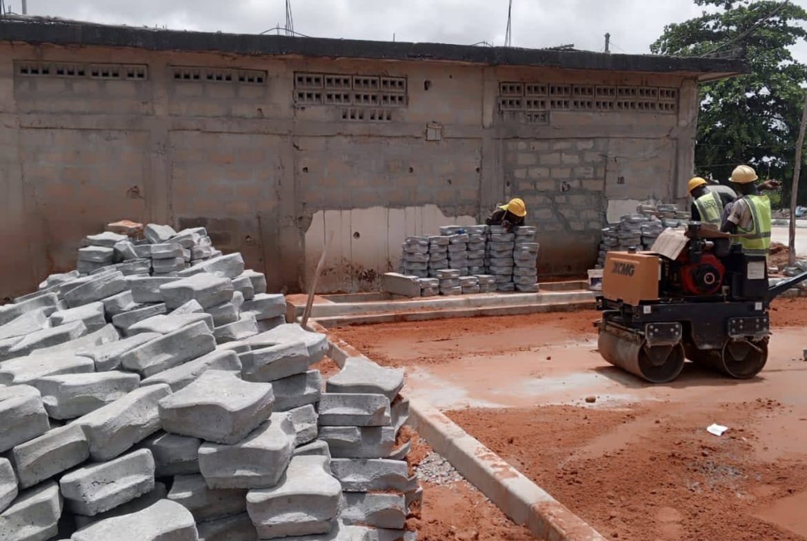Parcelle bâtie avec Titre Foncier à vendre à Adjaha – Cotonou - BENIN-IMMO