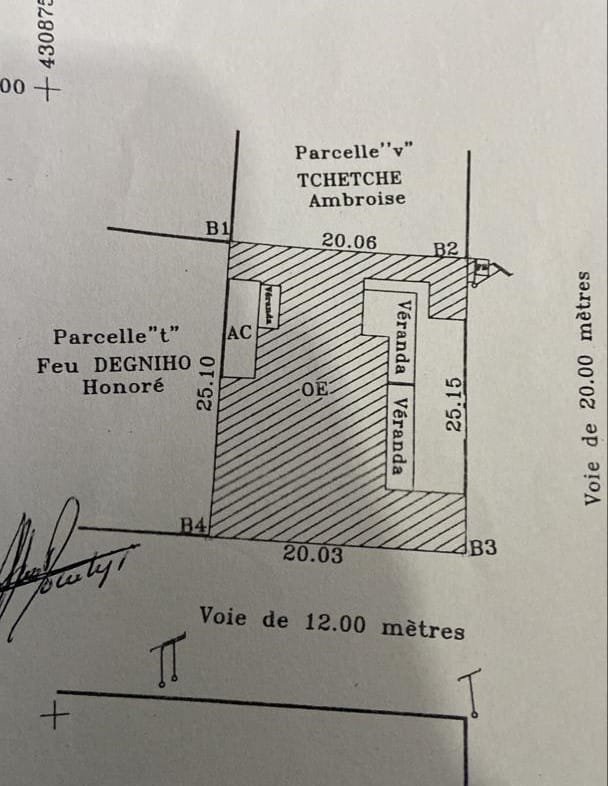 Parcelle de 516 m² avec titre foncier à vendre à Fidjrossè Sinoutin_2