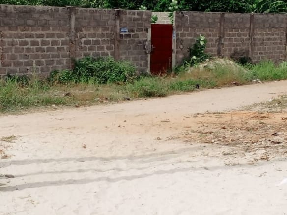Vente terrain de 437 m² à Fidjrossè Plage