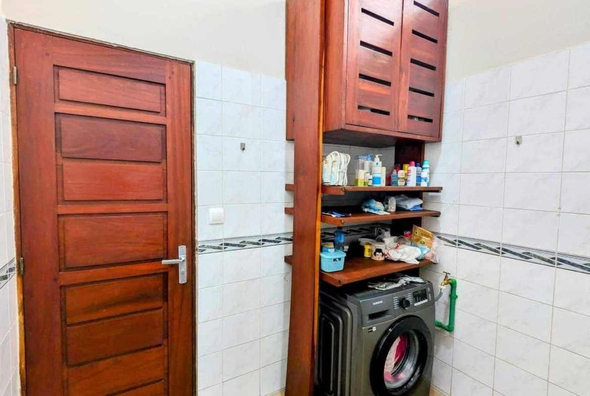 Villa 3 chambres à vendre à Akpakpa PK10_12