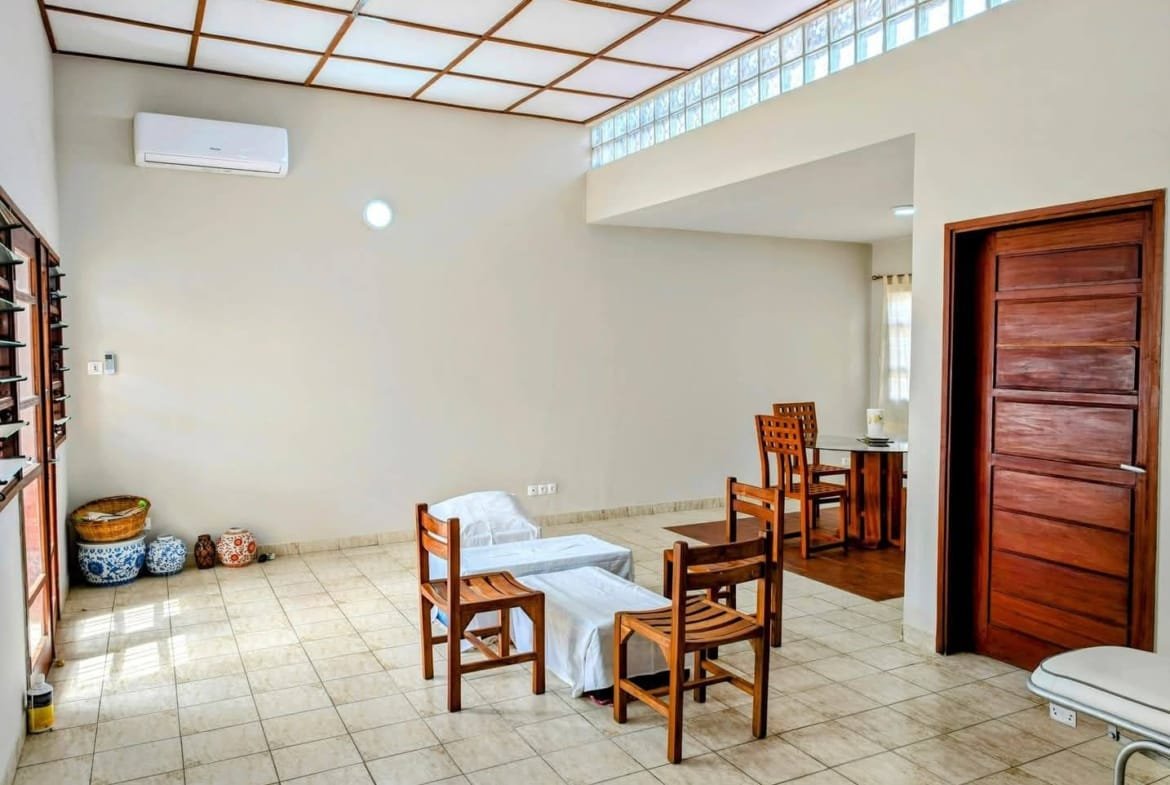 Villa 3 chambres à vendre à Akpakpa PK10_13