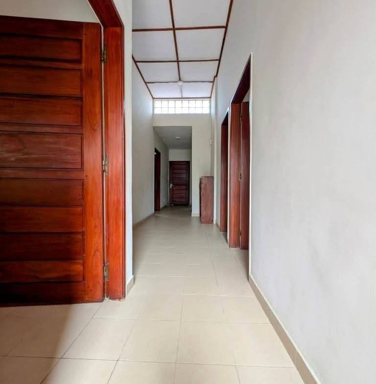Villa 3 chambres à vendre à Akpakpa PK10_7