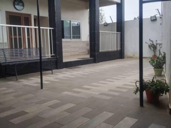 Villa 3 chambres à vendre à Calavi Zoundja-Kpèvi