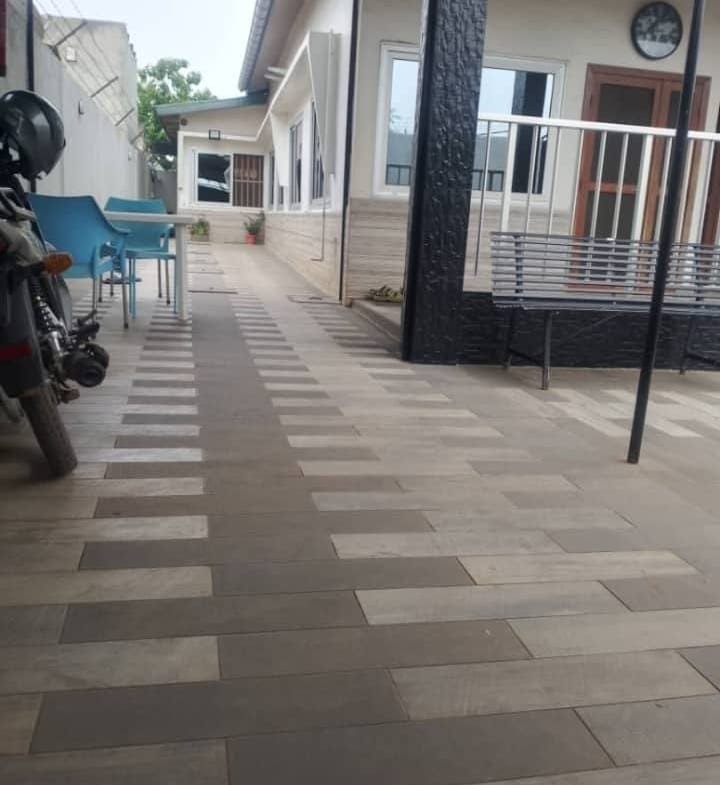 Villa 3 chambres à vendre à Calavi Zoundja-Kpèvi_2