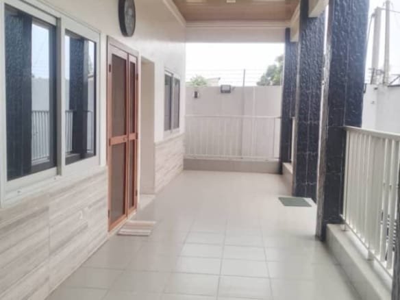 Villa 3 chambres à vendre à Calavi Zoundja-Kpèvi_4