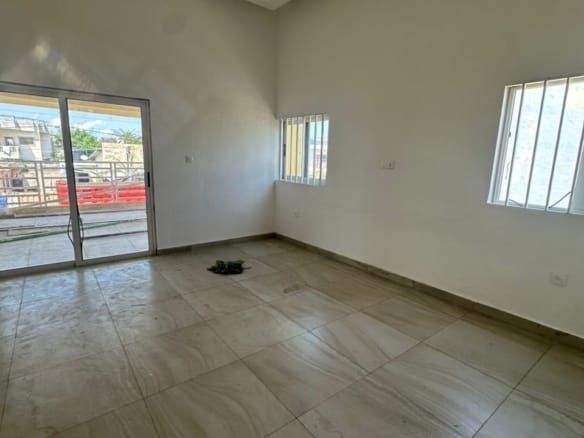 Villa 5 chambres avec piscine et jardin à louer à Quartier Jack_2