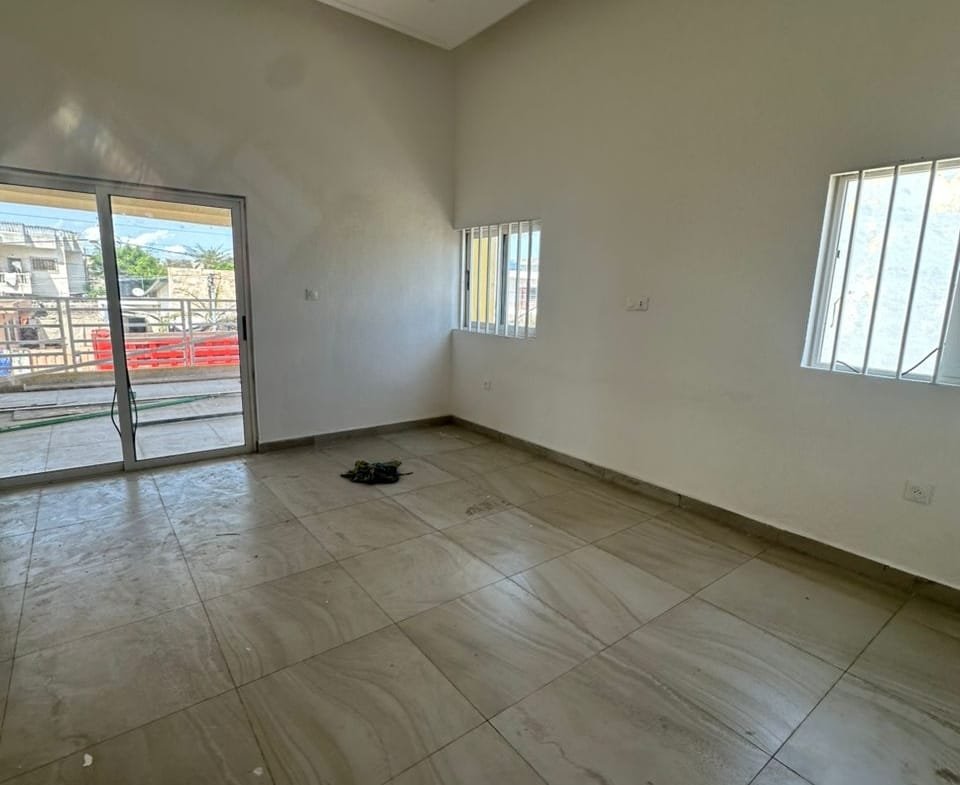 Villa 5 chambres avec piscine et jardin à louer à Quartier Jack_2
