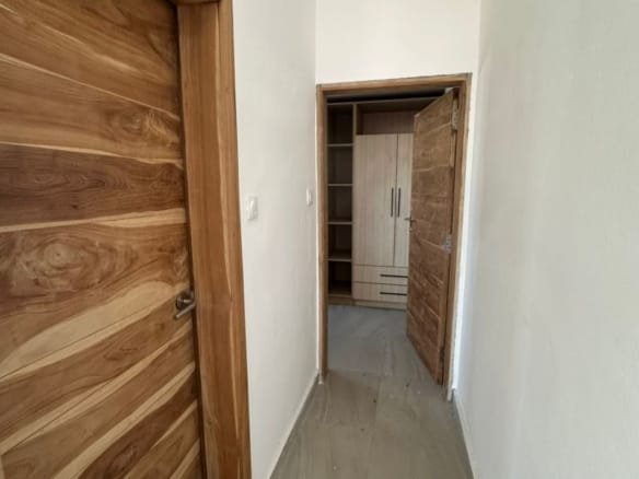 Villa 5 chambres avec piscine et jardin à louer à Quartier Jack_6