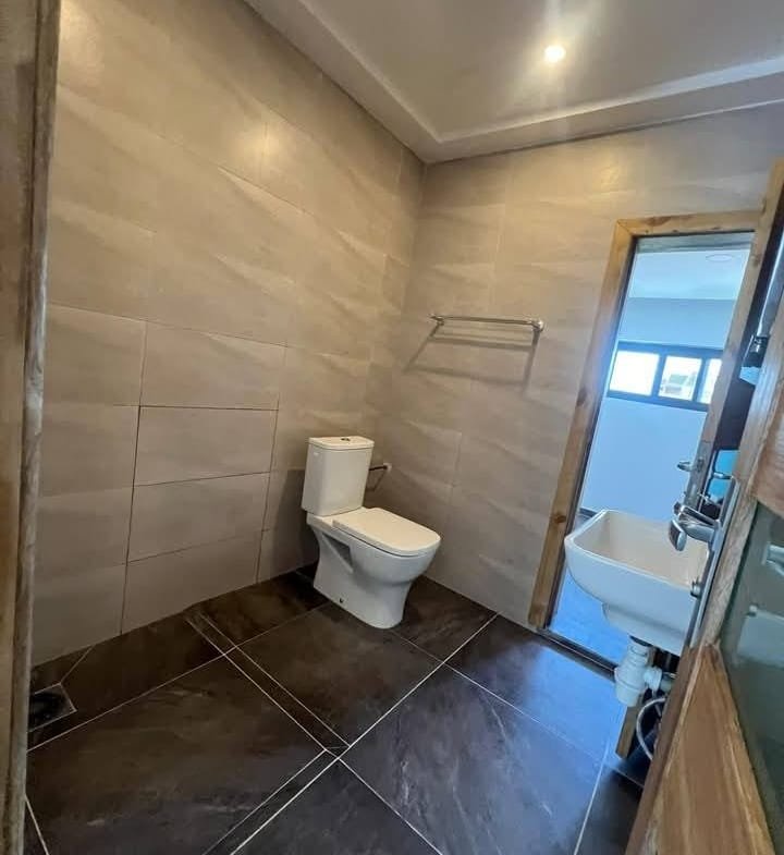 Villa Duplex 3 Chambres avec Jardin à Louer à Fidjrossè Plage - BENIN-IMMO