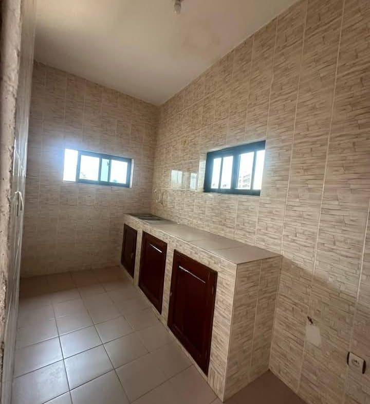 Villa Duplex 6 Chambres à Louer à Fidjrossè Plage - BENIN-IMMO