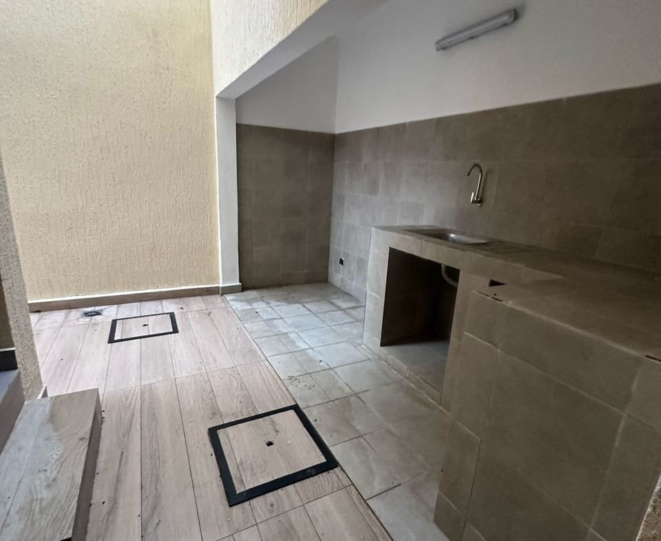 Villa avec Piscine à Louer à Quartier Jack - Cotonou - BENIN-IMMO