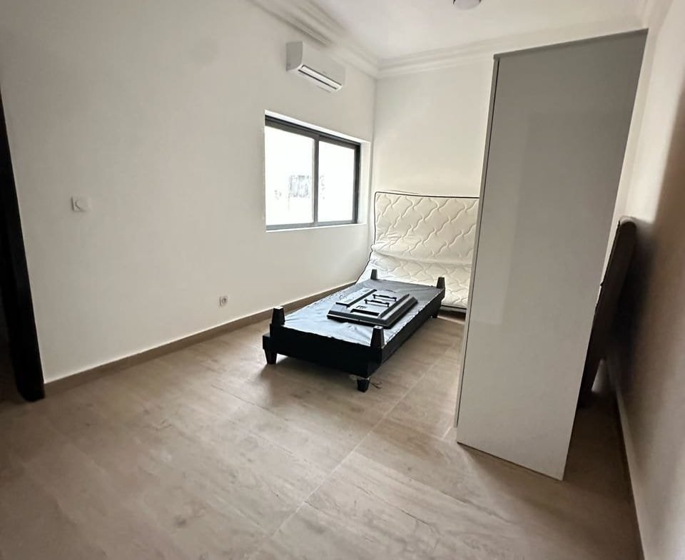 Villa avec Piscine à Louer à Quartier Jack - Cotonou - BENIN-IMMO