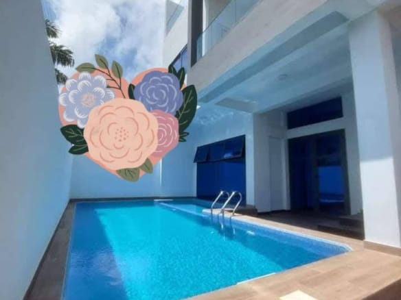 Villa avec vue mer à louer à Fidjrossè Plage