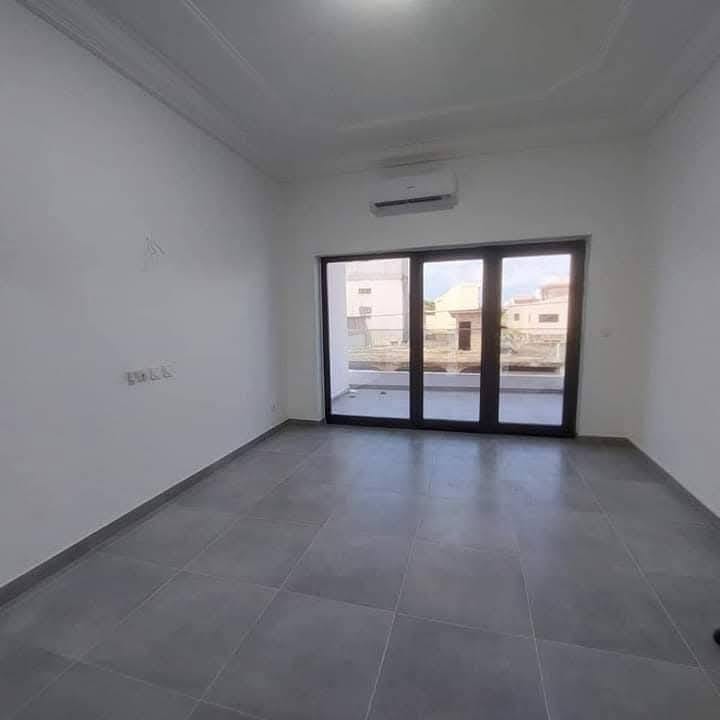 Villa avec vue mer à louer à Fidjrossè Plage