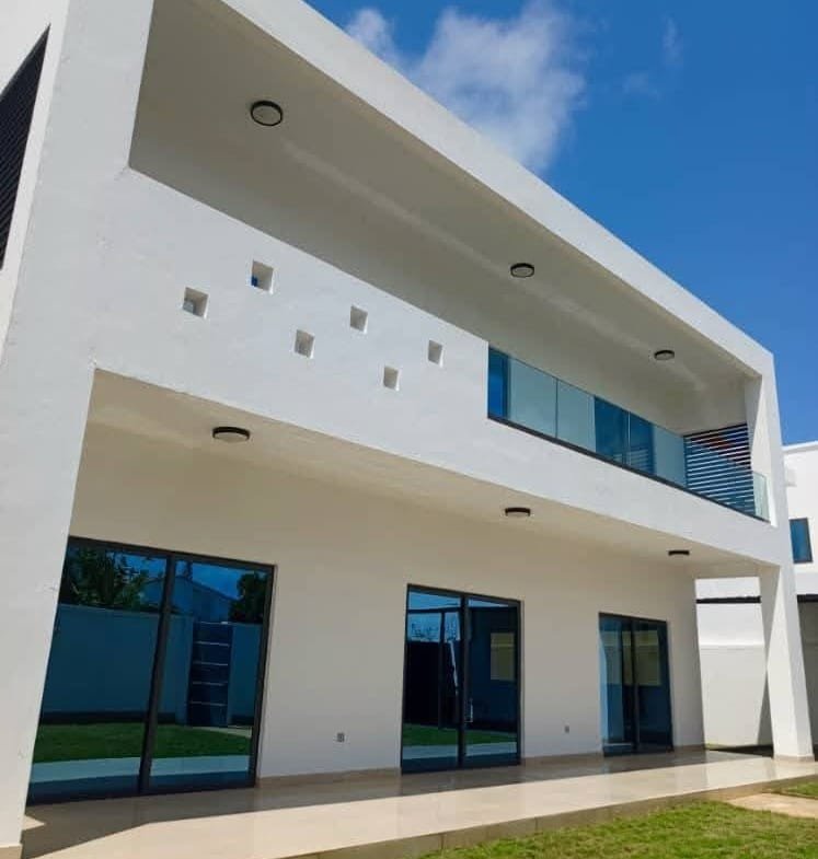 Villa de 6 chambres à vendre à Akpakpa CEN-SAD_3
