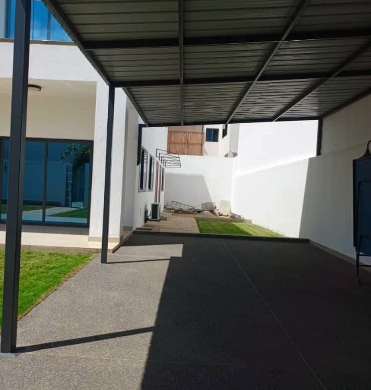Villa de 6 chambres à vendre à Akpakpa CEN-SAD_4