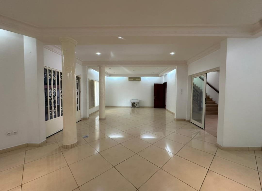 Villa de luxe à louer à Haie Vive_5