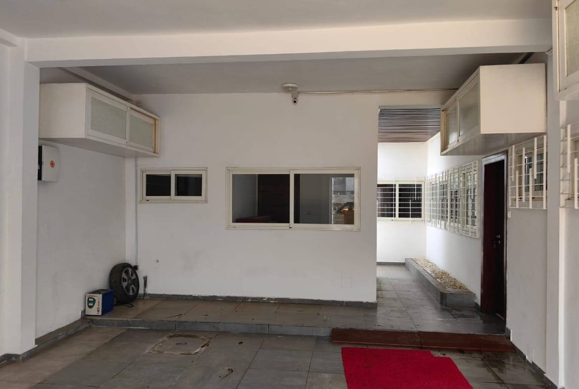 Villa duplex 4 chambres non-meublée à louer à Fidjrossè_6