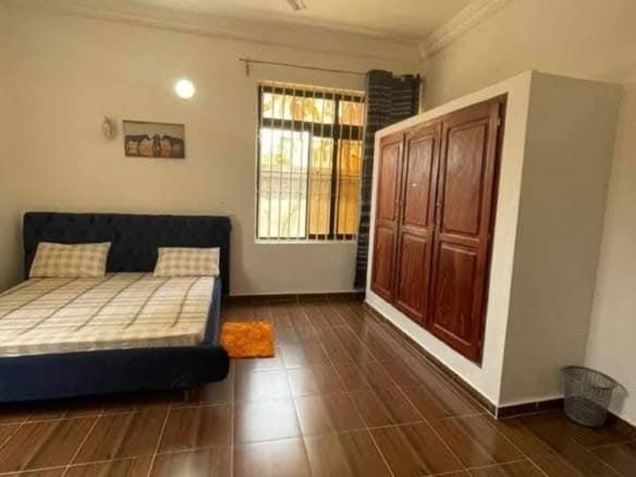 Villa meublée 3 chambres à louer à Fidjrossè Plage_5