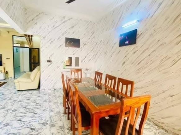 Villa meublée 3 chambres à louer à Fidjrossè Plage_8