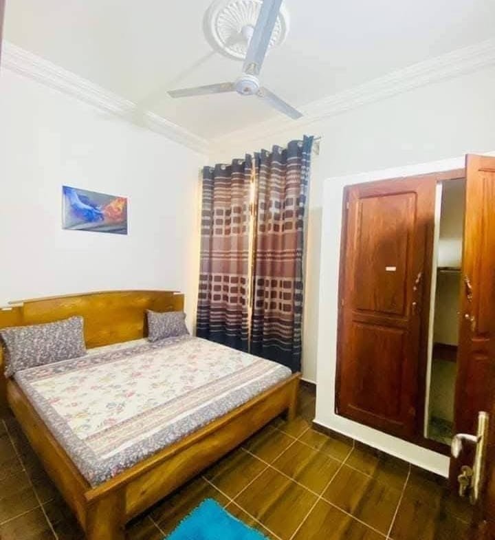 Villa meublée 3 chambres à louer à Fidjrossè Plage_9