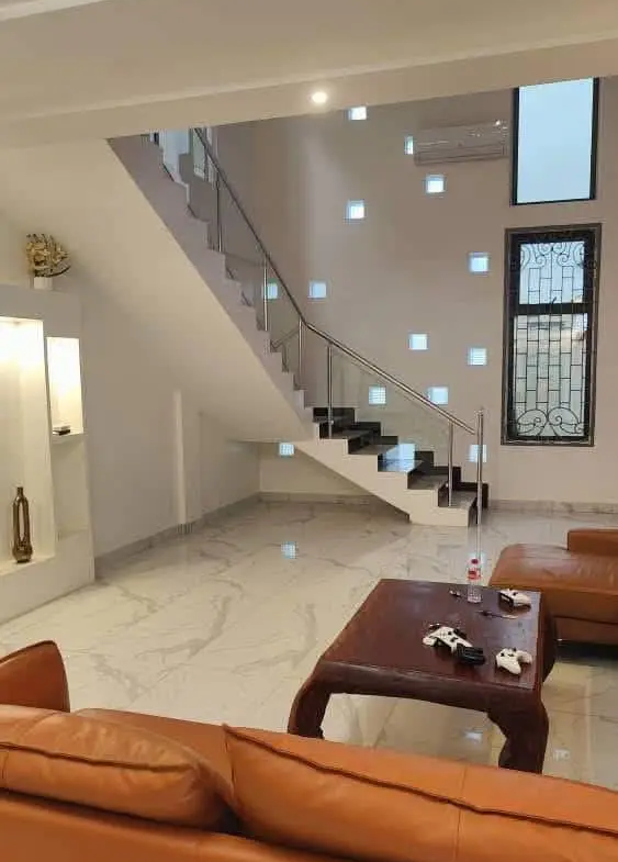Villa haut standing à vendre à Abomey-Calavi FECECAM - BENIN-IMMO