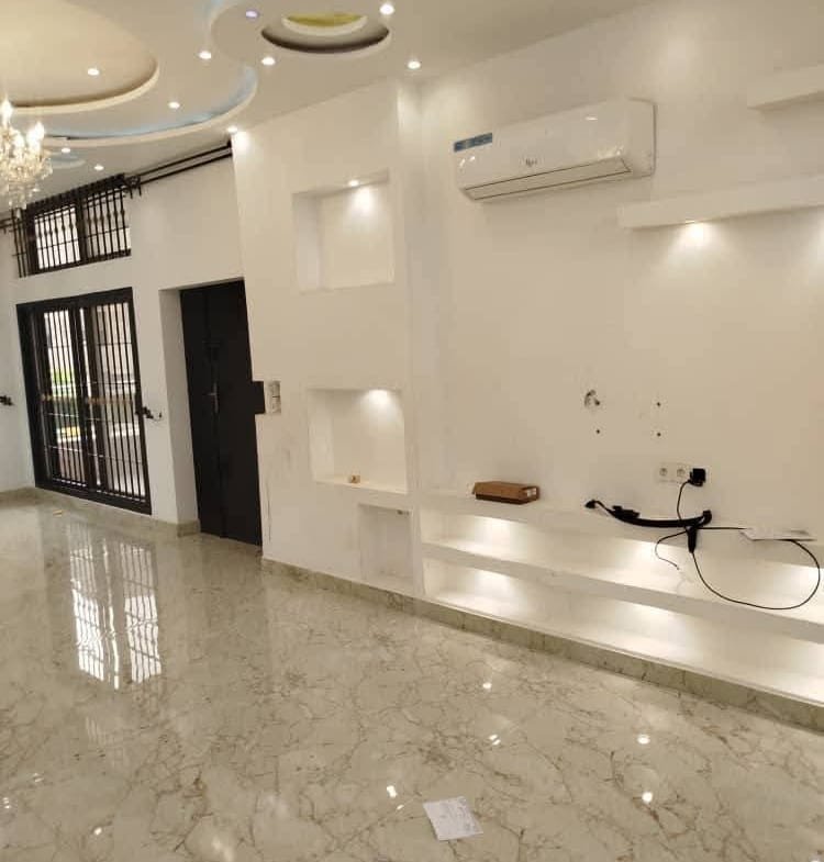 Appartement F4 avec entrée personnelle à louer à Fidjrossè_2