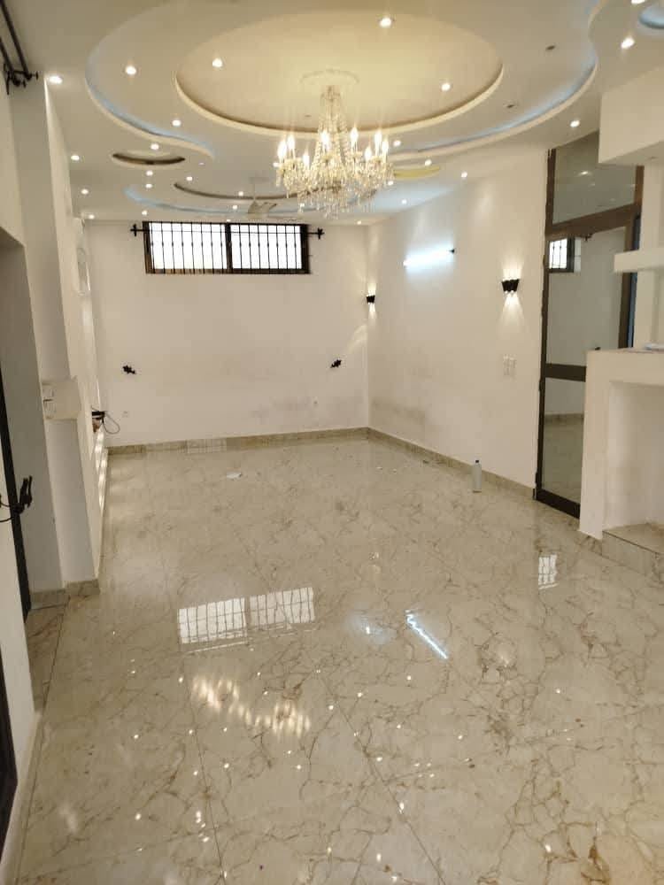 Appartement F4 avec entrée personnelle à louer à Fidjrossè_3