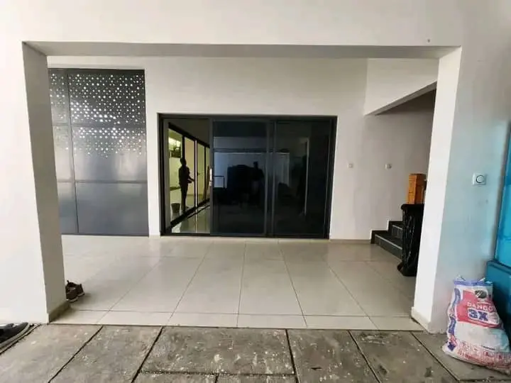Appartement entrée personnelle à louer à Fidjrossè_13