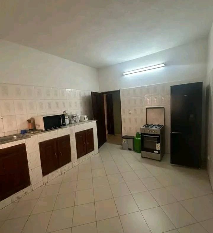 Appartement meublé avec terrasses à louer à Houéyiho, Cotonou - BENIN-IMMO