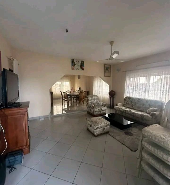 Appartement meublé avec terrasses à louer à Houéyiho, Cotonou - BENIN-IMMO