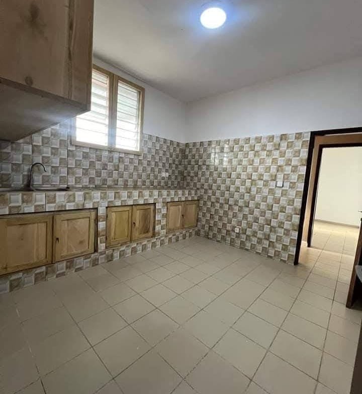 Duplex 4 chambres, 1 Studio, Vue Mer à louer à Fidjrossè - BENIN-IMMO