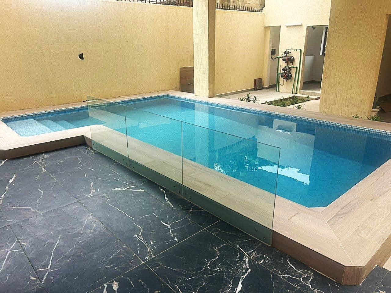 Villa 4 Chambres avec piscine à louer à Quartier JAK Cotonou