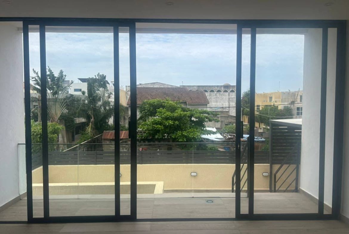 Villa 4 Chambres avec piscine à louer à Quartier JAK Cotonou - BENIN-IMMO