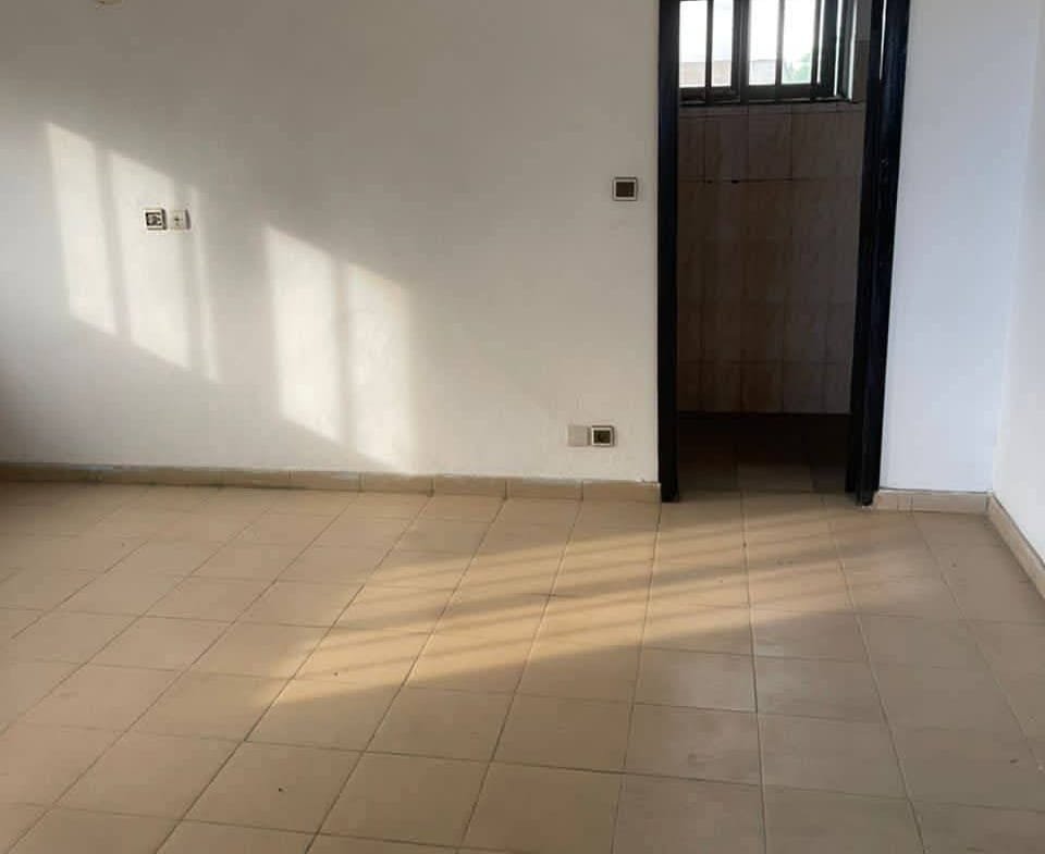 Villa R+1 à vendre à Cocotomey_6