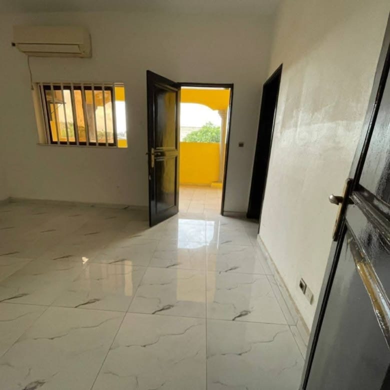 Villa R+1 à vendre à Cocotomey_8