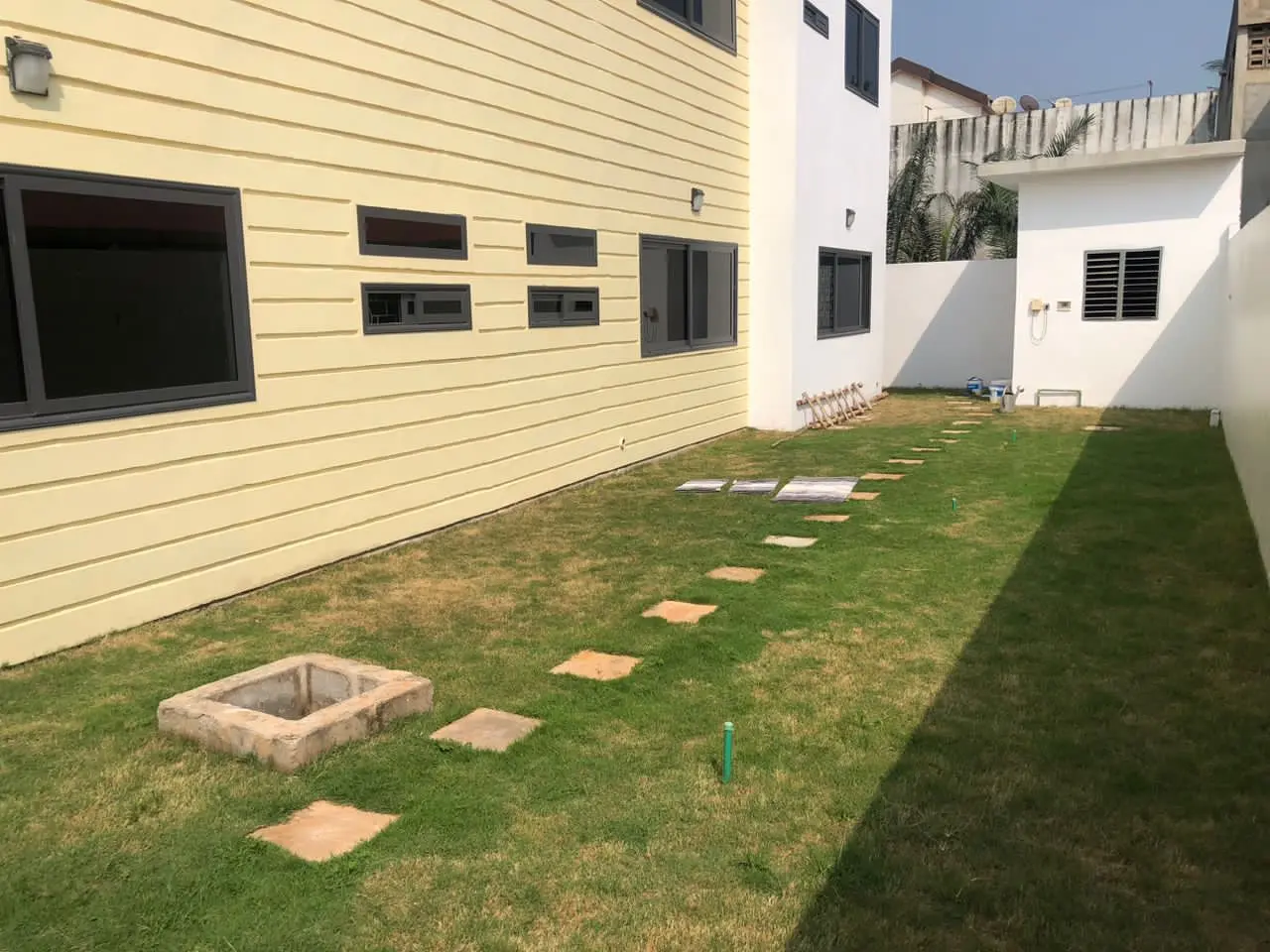 Villa-a-vendre-a-Abomey-Calavi-11