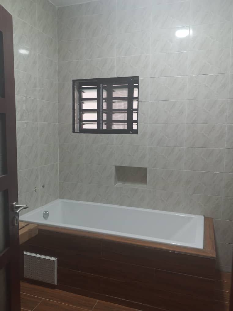 Villa de luxe avec vue sur mer à louer EREVAN Haie Vive Cotonou_9