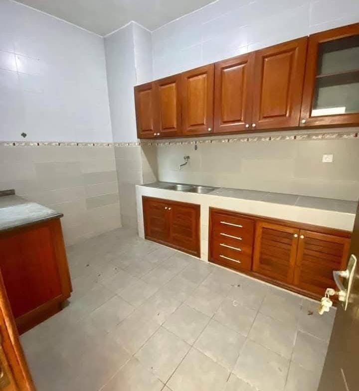Villa duplex meublée de 6 chambres à vendre à Agla – Filao - BENIN-IMMO