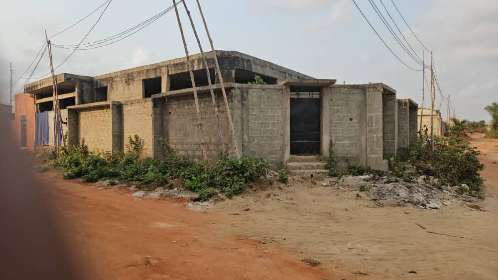 Villa en construction avec Titre Foncier