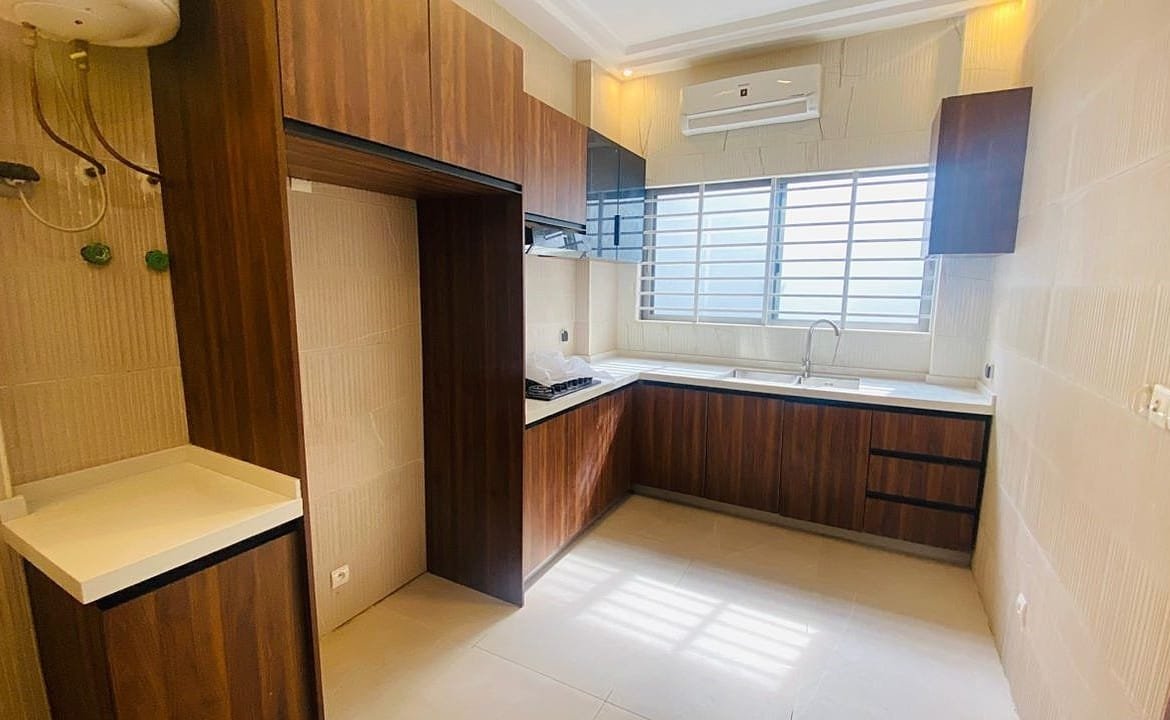 Appartement duplex haut standing neuf à louer à Haie Vive - BENIN-IMMO