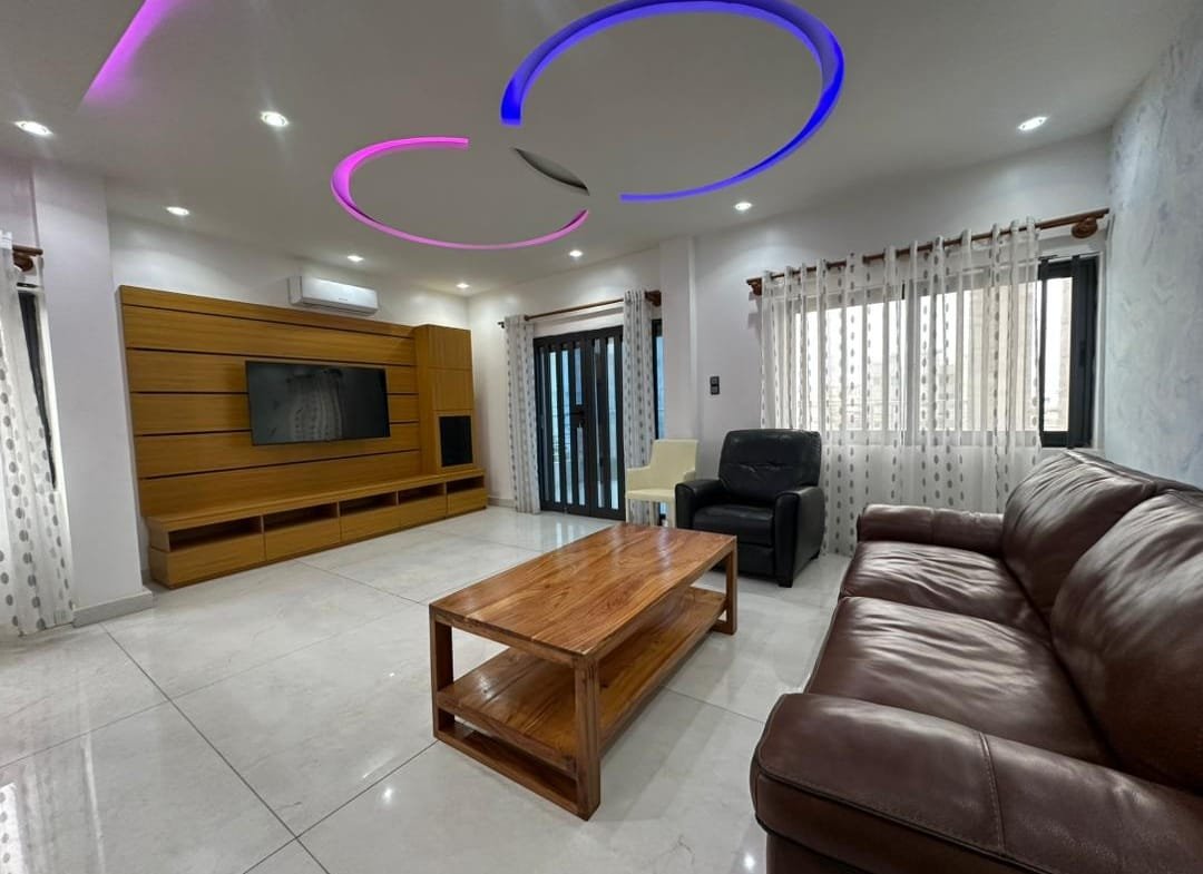 Appartement meublé 2 chambres à louer à Fidjrossè plage