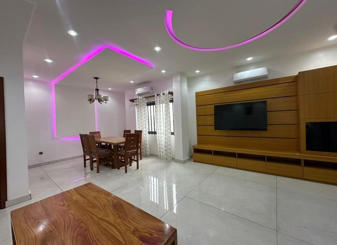 Appartement meublé 2 chambres à louer à Fidjrossè plage - BENIN-IMMO