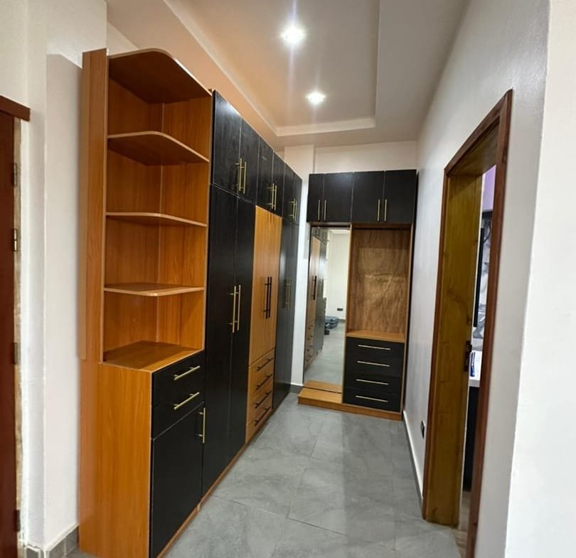 Appartement meublé 2 chambres à louer à Fidjrossè plage - BENIN-IMMO