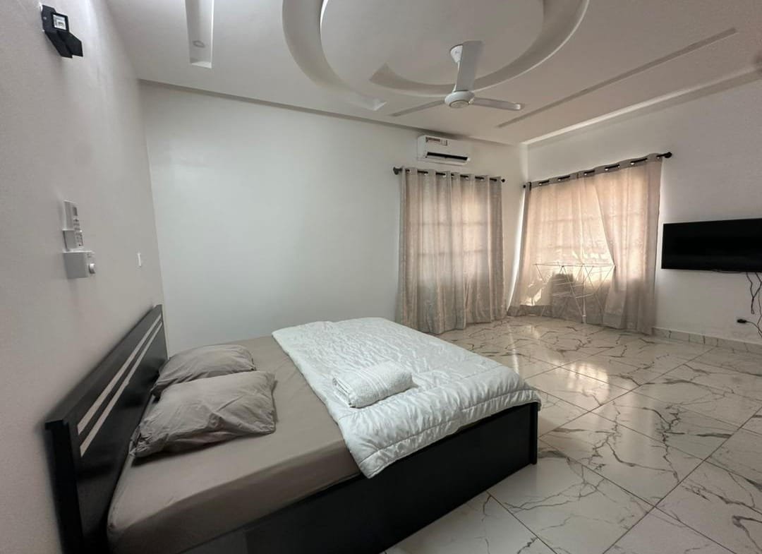 Appartement meublé vue sur mer à louer à Fidjrossè Plage - BENIN-IMMO