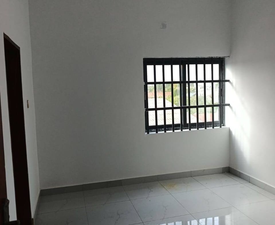 Appartement neuf 4 chambres avec jacuzzi à louer à Fidjrossè – Entrée personnelle - BENIN-IMMO