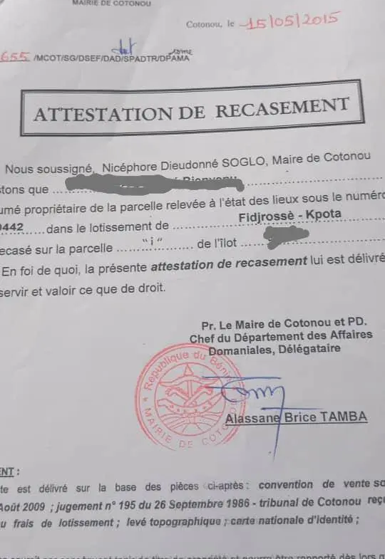 Parcelle de 364 m² à vendre à Agla Hlazounto en angle de rue - BENIN-IMMO