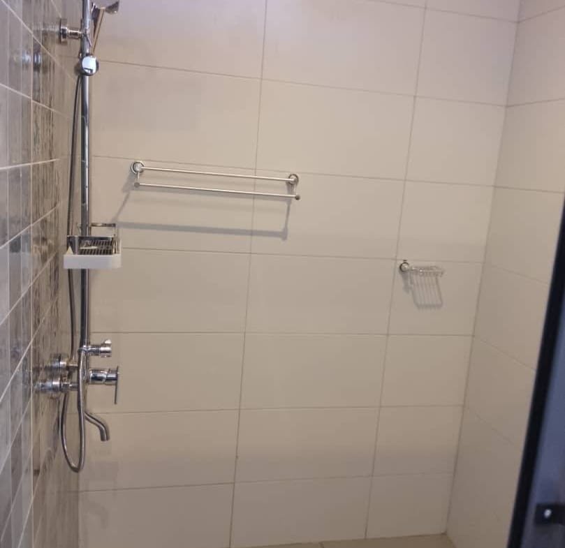 Villa 6 Chambres à louer Haie Vive - BENIN-IMMO